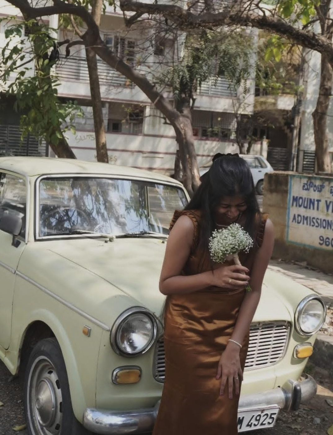 Satin and a vintage car
